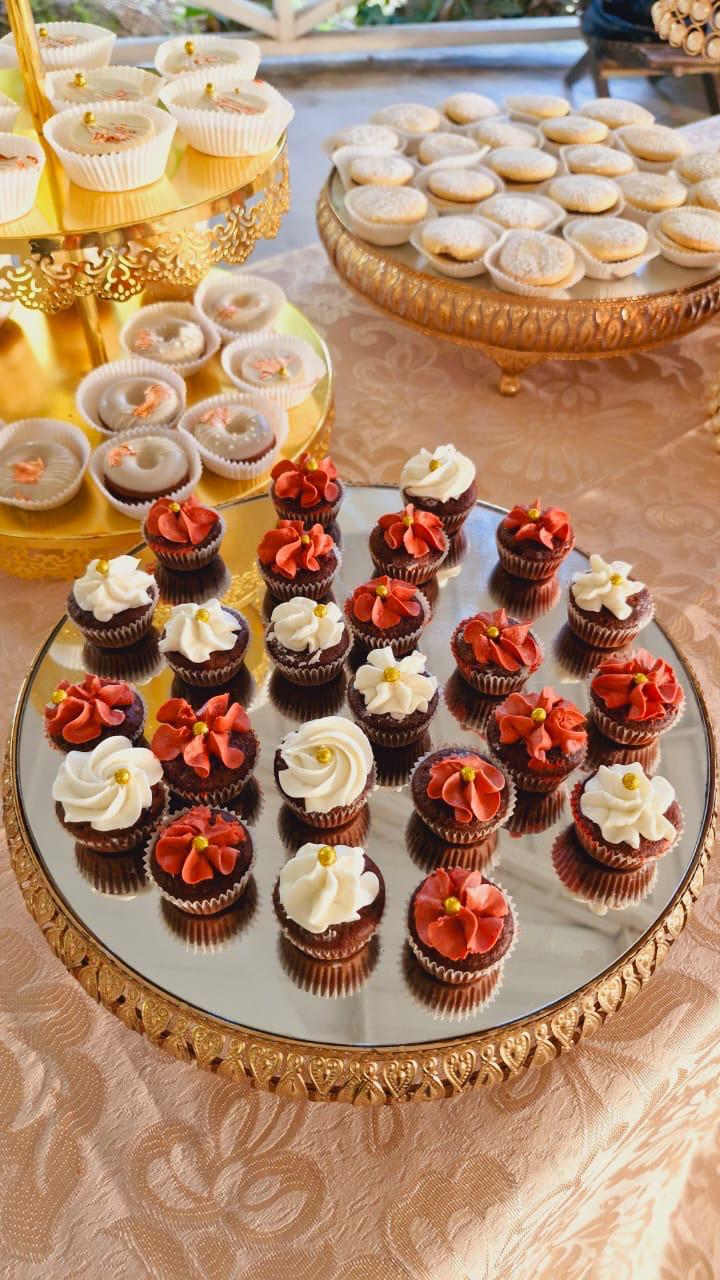 Surtido de mini postres · 150 unidades