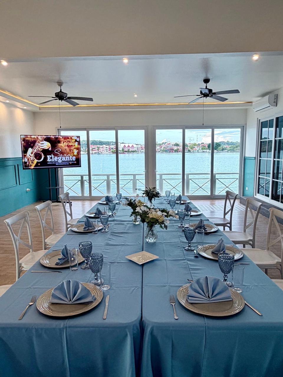 Salón Del Lago